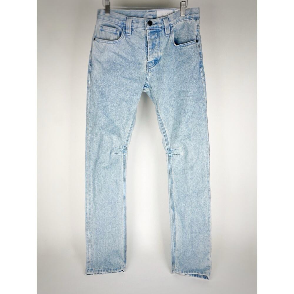 Ch. Chapter 2139 3207 Straight Leg Jeans Sz 30 Med Wash Cotton Made in the USA